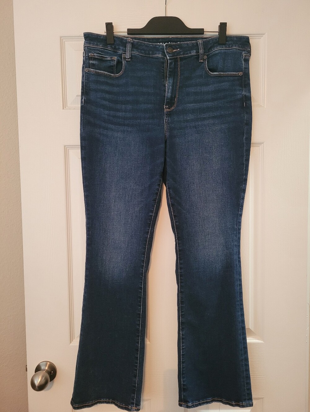 Women's American Eagle High-Rise Skinny Kick jeans